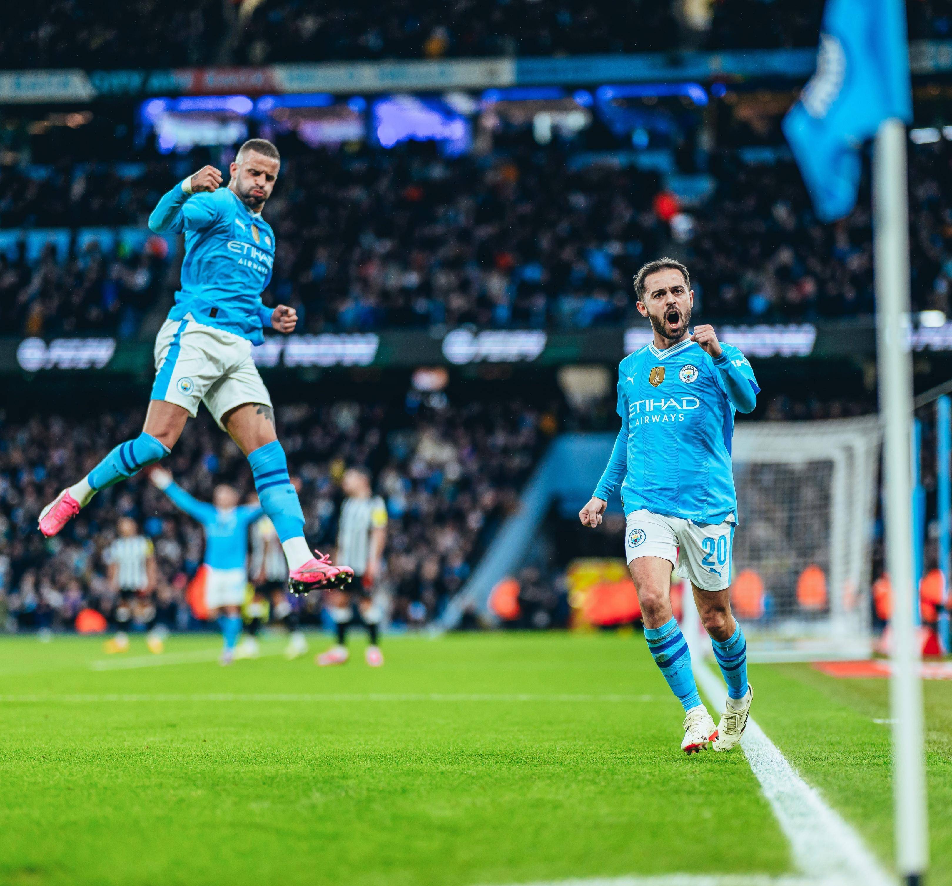 包含曼城轻松晋级，再度挑战豪门！的词条