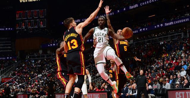 九游娱乐-包含雄鹿横扫老鹰，字母哥27+10的词条