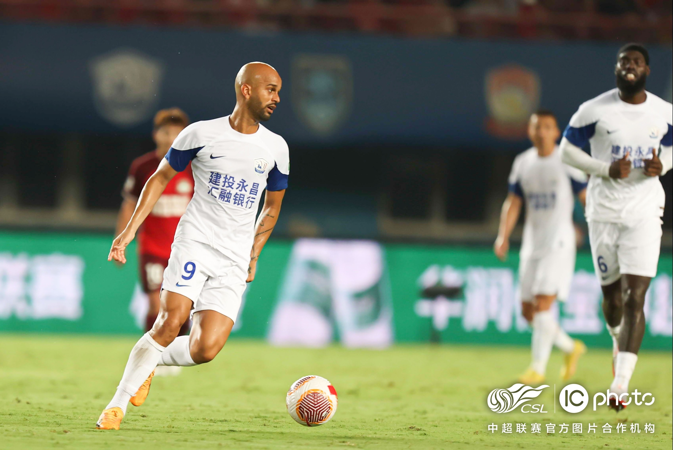 关于重庆斯威球员全力备战国际对手,冲刺胜利的信息 关于重庆斯威球员全力备战国际对手,冲刺胜利的信息