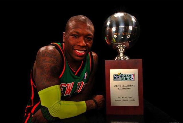 九游体育-热火逆转灰熊，易建联刷新纪录的简单介绍