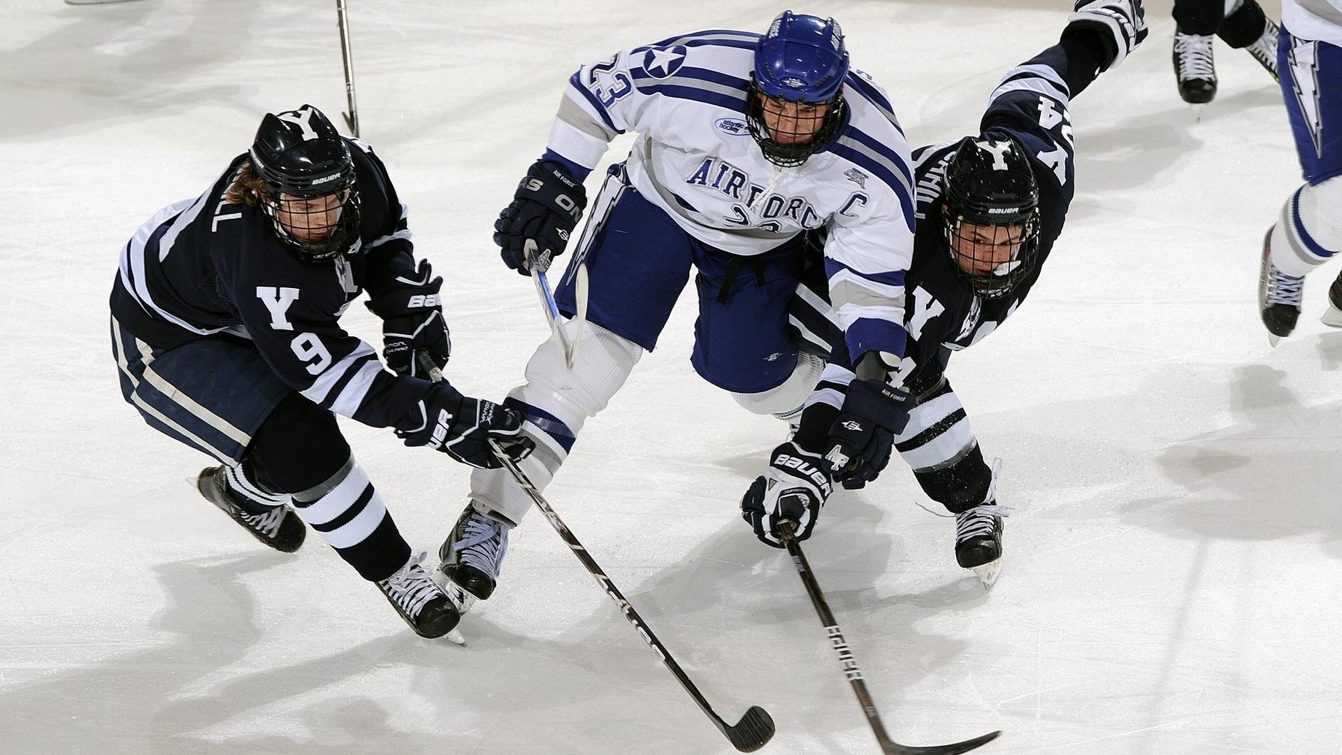 九游VIP-跨界主宰，从NBA绝杀到西甲接管，霍勒迪的双面传奇