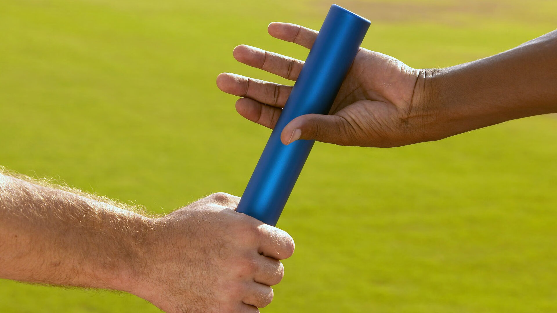 孙兴慜爆发引领亚洲之光，洪都拉斯逆袭挪威的争冠战启示录